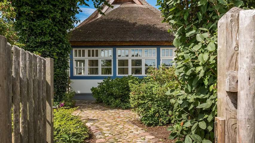 Strandhaus für 4 Personen, mit Garten in Ahrenshoop