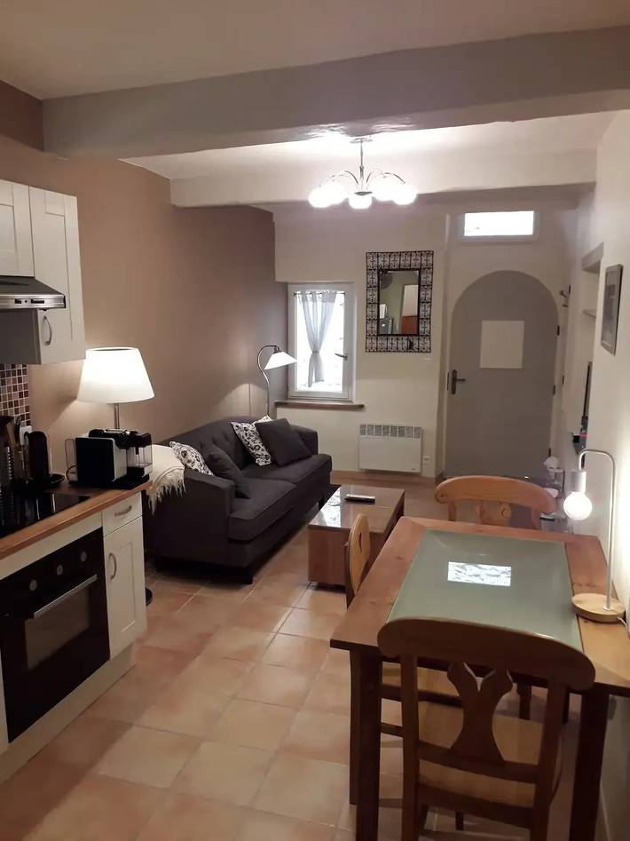 Charmantes Haus Bagnols-en-Forêt 57 m² mit Parkplatz in Bagnols-en-Forêt, Mittelmeerküste (Frankreich)