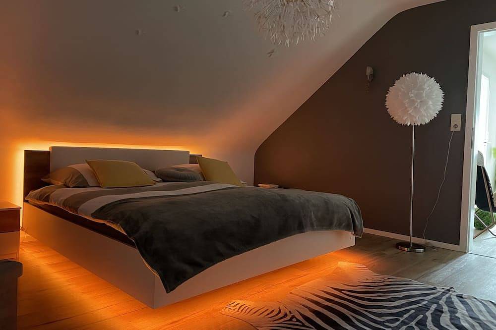 Ganze Wohnung, 4-Sterne Ferienwohnung (100qm) mit Balkon, Loggia und Garten in Schauenstein, Landkreis Hof