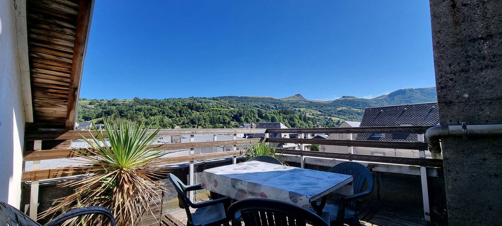 Appartement entier, Gite Les Millefeuilles in La Bourboule, Parc naturel régional des Volcans d'Auvergne