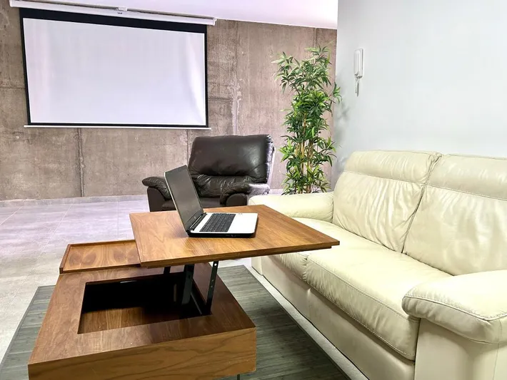 Ferienwohnung für 4 Personen, mit Ausblick und Pool sowie Garten - 1