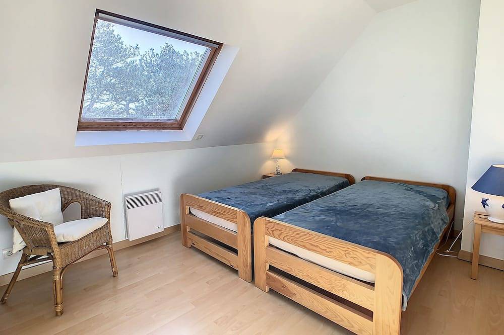 Villa Bz 1min from the sea wall and its sandy beach in Hauteville-sur-Mer, Coutances y alrededores