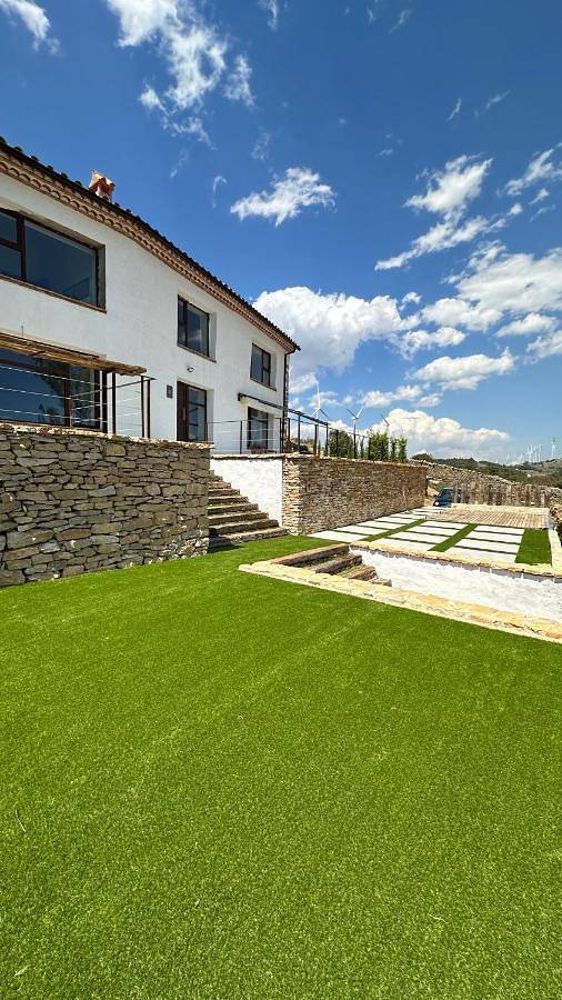 Casa rural para 8 personas, con Jacuzzi y Terraza además de Jardín y Vistas en Villafranca de Cid
