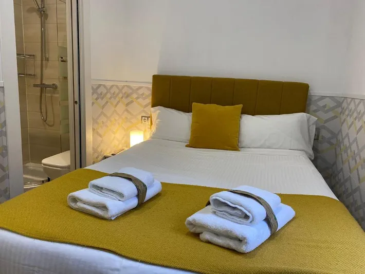Hostel for 4 people, with terrace - 1