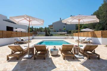 Villa για 6 Άτομα σε Κασσιόπη, Κέρκυρα, Φωτογραφία 1