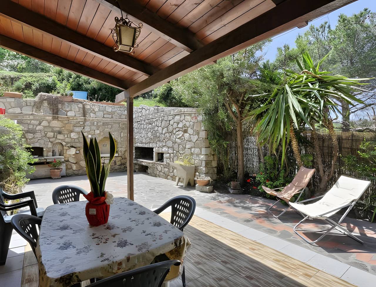 Appartamento intero, Appartamento 'Tramonto' con terrazza privata, Wi-Fi e aria condizionata in Capoliveri, Isola d'Elba