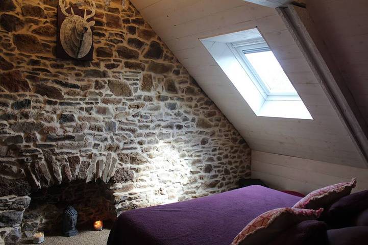 Gîte pour 4 personnes, avec terrasse à Plélo - 2