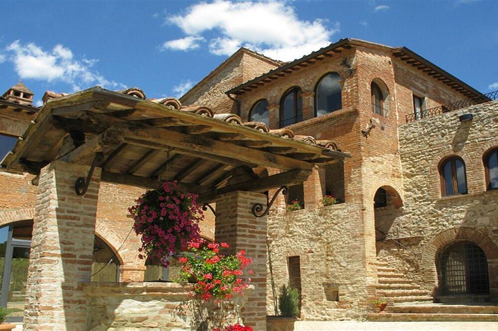 Idealer Aufenthaltsort für Gruppen zwischen Umbrien und der Toskana mit Salat Private Pool in Umbertide, Valtiberina