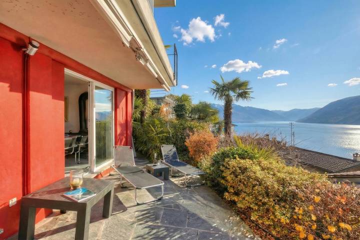 Ferienwohnung für 3 Personen, mit Seeblick und Terrasse, mit Haustier in Brissago - 2