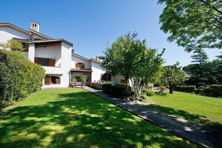 Villa per 10 persone, con balcone e giardino - 1