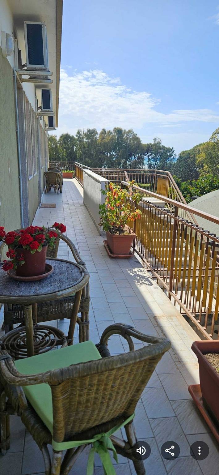 Ferienwohnung für 5 Personen, mit Garten und Balkon in Paestum - 3