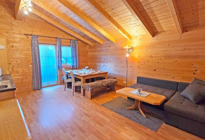 Ganze Ferienwohnung, Kombi "Almrausch & Edelweiß" für 6 bis 10 Personen in Hohe Tauern, Bad Gastein und Umgebung