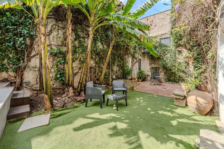 Chambre d’hôte pour 3 personnes, avec piscine ainsi que jacuzzi et jardin dans l' Hérault - 4