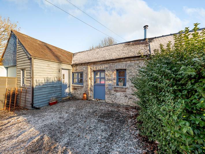 Cottage for 2 people, with garden in Mid-Wales