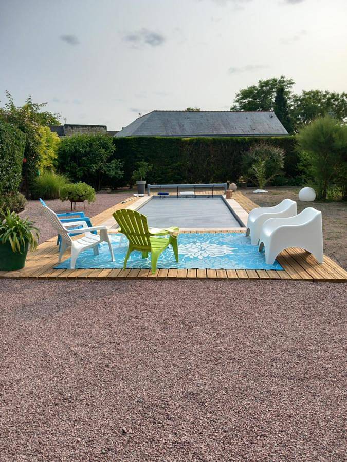 Location de vacances pour 6 personnes, avec piscine et jardin à Le Coudray-Macouard - 3