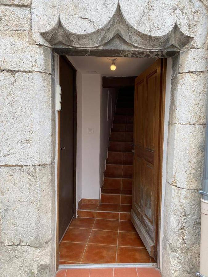 Appartement entier, One-Bedroom Apartment in Ribiers, Région de Gap