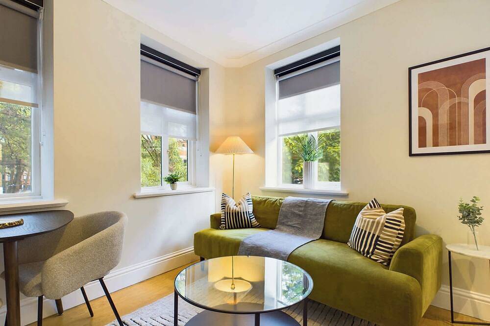 Entire apartment, Cosy Covent Garden Apartment in Covent Garden, London