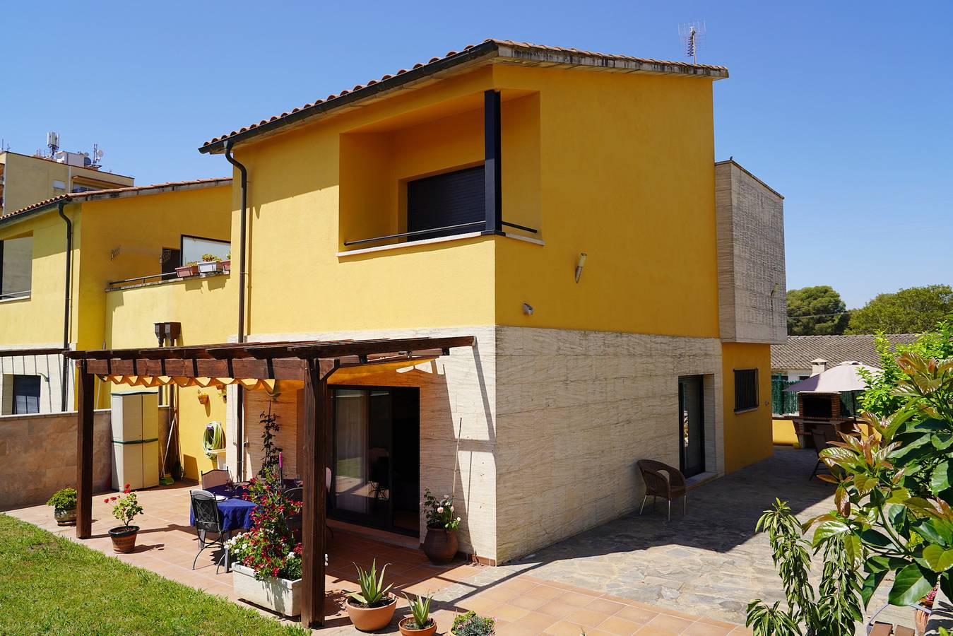 Gemütliches Ferienhaus in Strandnähe in Sant Pere Pescador, Oberampurien