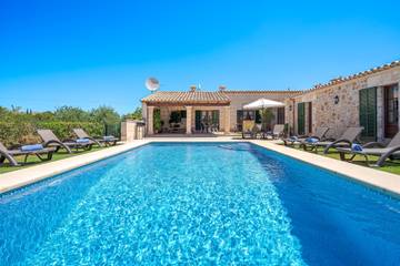 Villa in Pollença, Serra de Tramuntana für 8 