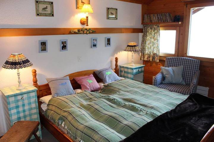 Appartement entier, 3 pièces 1/2 confortable pour 6 personnes : Living - cuisine avec lave-vaisselle - 1 chambre à 2 lit in Grimentz, Anniviers