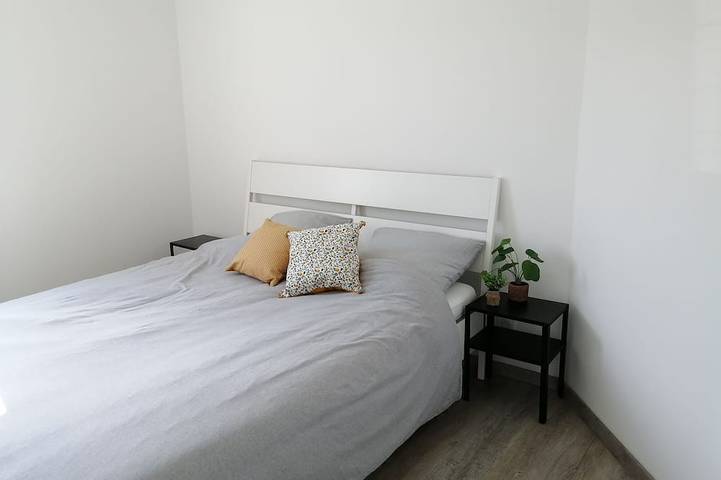 Location de vacances pour 8 personnes, avec jardin à Ucel - 2