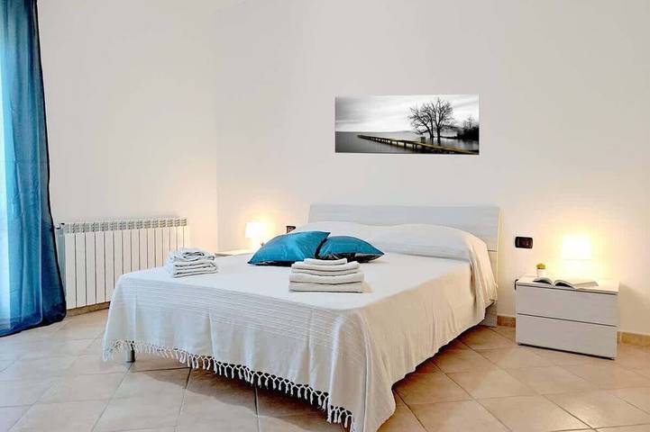 Gîte pour 6 personnes, avec balcon à Ulassai - 4