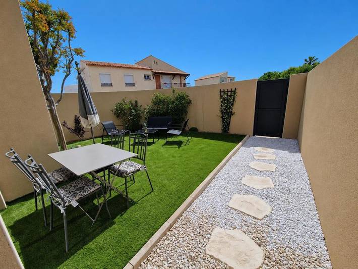 Appartement de vacances pour 4 personnes, avec Terrasse et Jardin