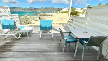 Gîte pour 4 personnes, avec piscine ainsi que jardin et vue dans Nettlé Bay