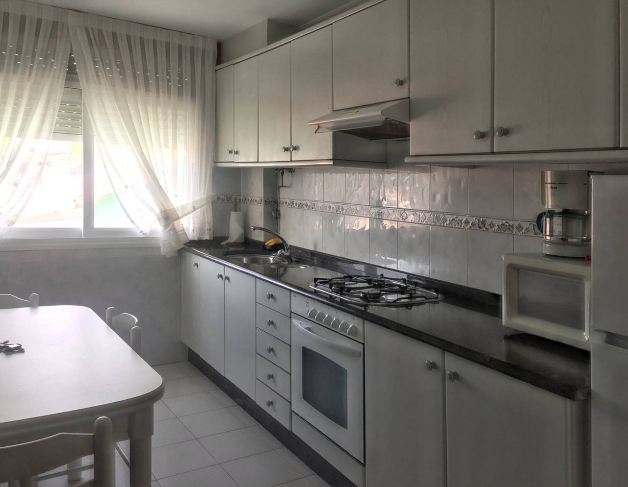 Apartamento entero, Apartamento cómodo en Laxe con balcón in Lage, Costa da Morte