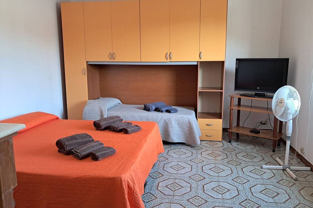 Casa Zuvanni a soli 1,5 Km dalla nota Città di Scicli (Rg) e a 6 Km dal mare in Scicli, Provincia di Ragusa