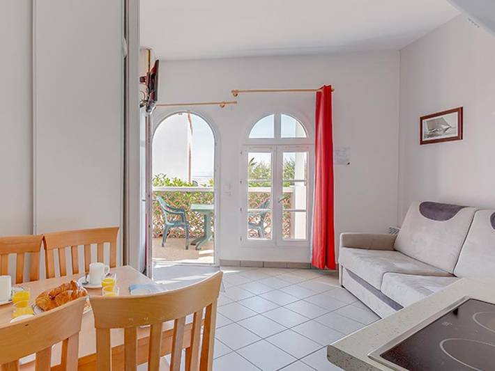 Camping pour 4 personnes, avec bassin pour enfant et balcon à La Tranche-sur-Mer - 2