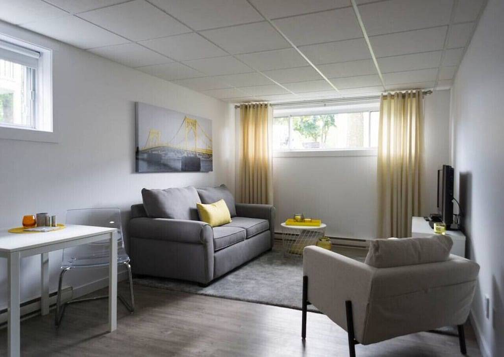 Ganze Wohnung, 315A des Chênes Ouest · Superbe condo avec parking. in Québec (Stadt), Québec