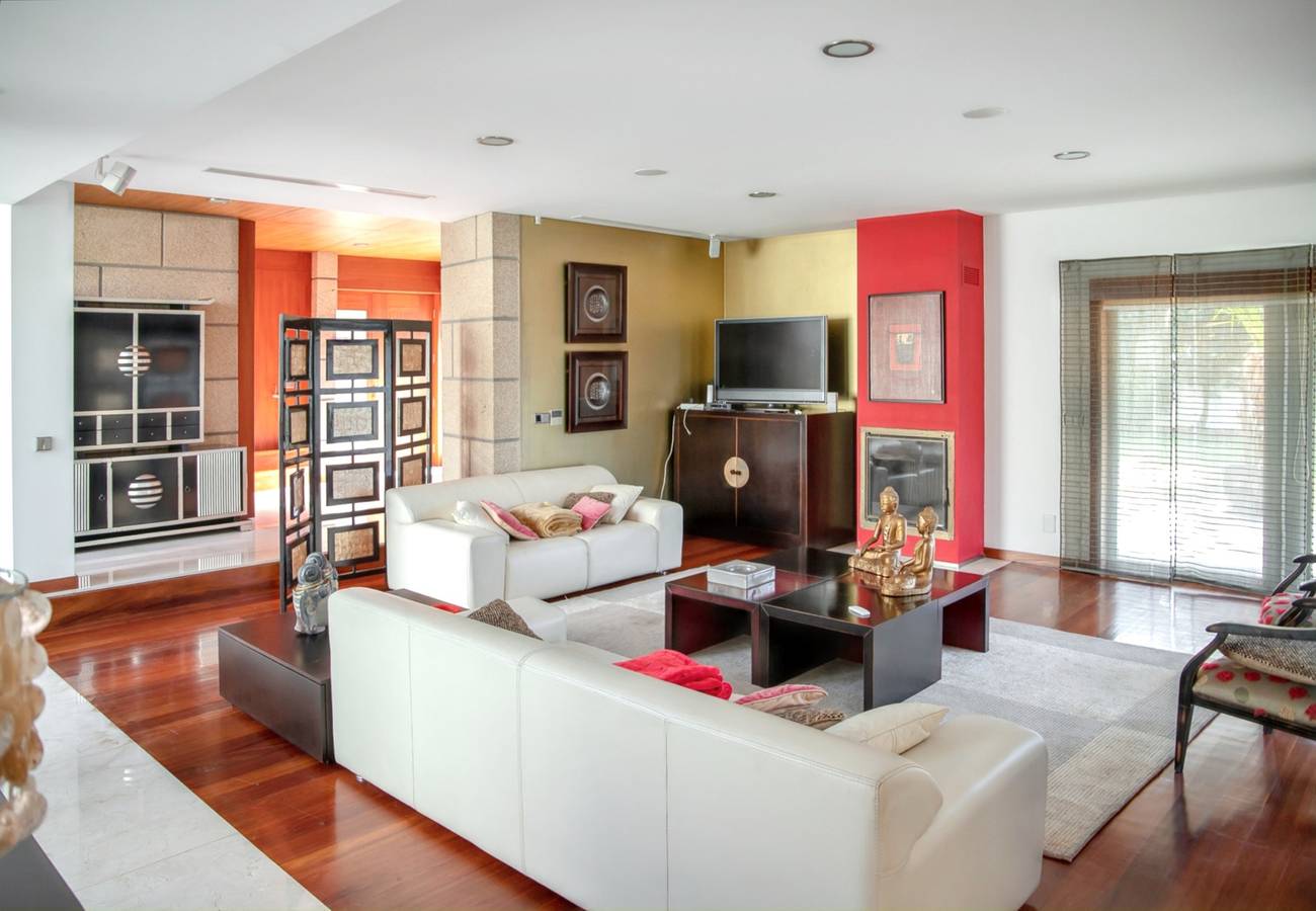 Amplia villa en Santo Tirso con piscina privada 850 m² y jacuzzi in Areias, Sequeiró, Lama e Palmeira, Distrito de Porto