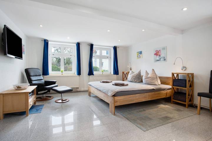 Ferienwohnung für 6 Personen, mit Garten in Wiek