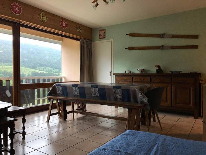 Gîte pour 8 personnes, avec balcon et vue à Lélex - 4