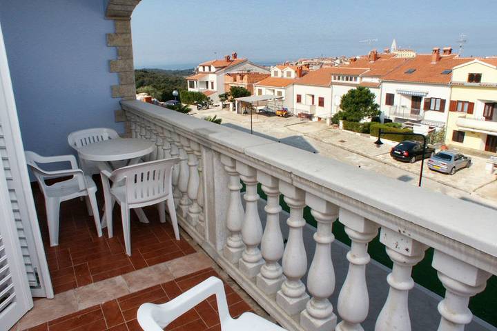 Ferienwohnung für 6 Personen, mit Balkon/Terrasse in Vrsar