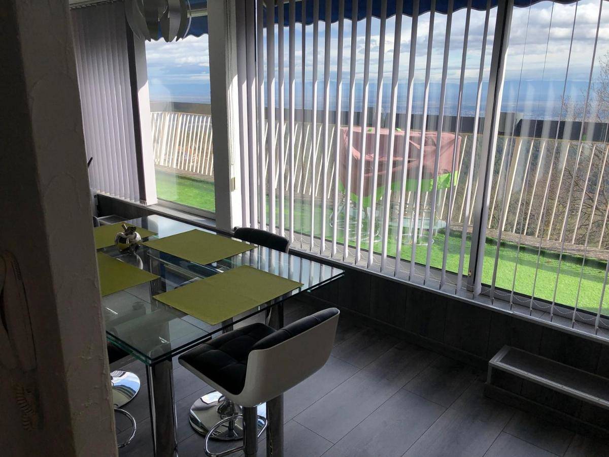 Appartement entier, One-Bedroom Apartment in Ammerschwihr, Parc naturel régional des Ballons des Vosges
