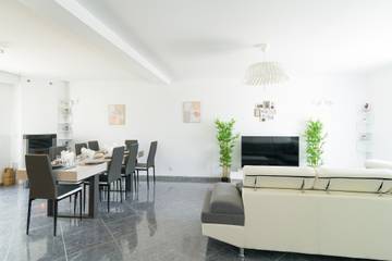 Maison De Vacances pour 9 Personnes dans Précy-sur-Marne, Seine-et-Marne, Photo 1