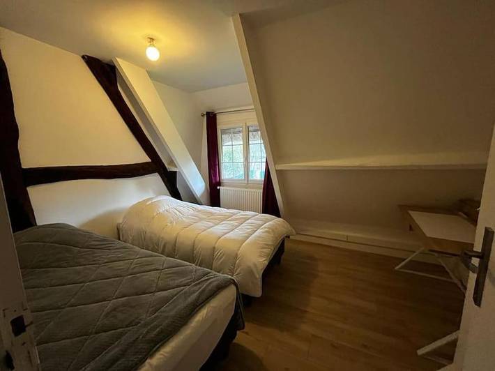 Location de vacances pour 8 personnes, avec jardin et jacuzzi ainsi que piscine et terrasse, animaux acceptés à Conteville - 4