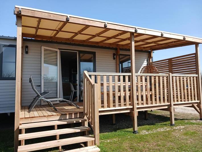 Ferienhaus für 4 Personen, mit Terrasse und Garten sowie Ausblick in Vendays-Montalivet