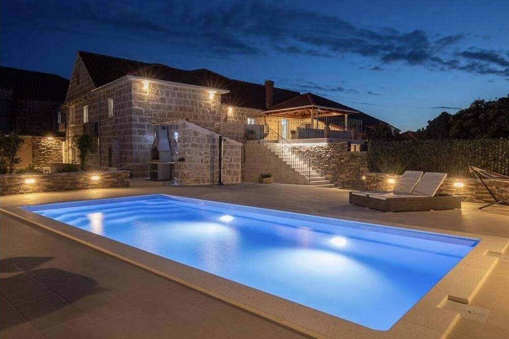 Casa vacanza a Canali a partire da 335€ a notte