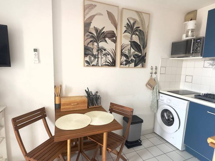 Ganze Wohnung, T2 Wohnung in Collioure mit Terrasse und Parkplatz, direkter Strandzugang in La Côte Vermeille, Collioure