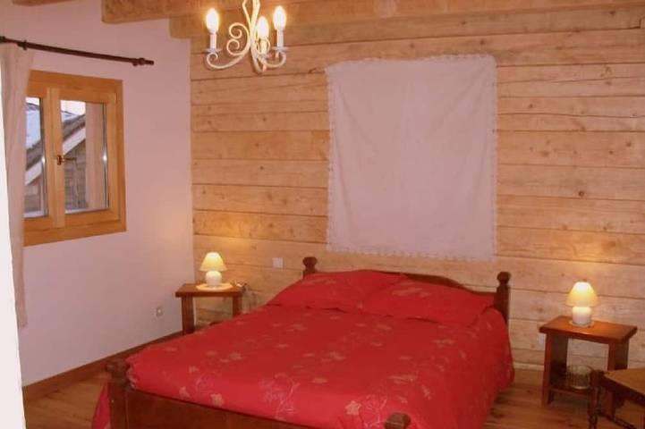 Chalet Puigmal pour 15 personnes in Saint-Pierre-dels-Forcats, Parc naturel régional des Pyrénées catalanes