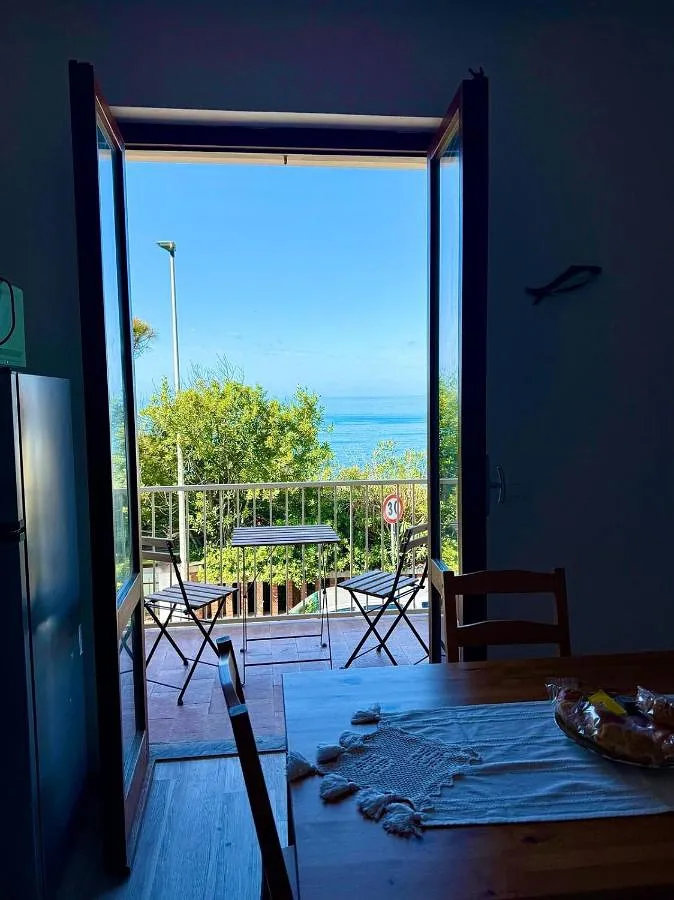 Casa vacanza per 3 persone, con panorama e terrazza, con animali domestici - 1