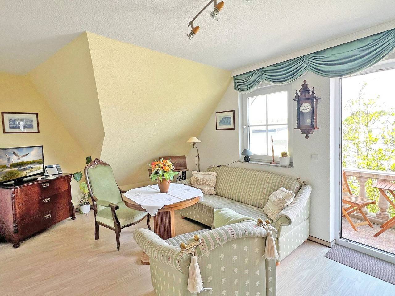 Ganze Ferienwohnung, Villa Vivien, Ostsee Donnerkeil App. 2 in Göhren, Rügen