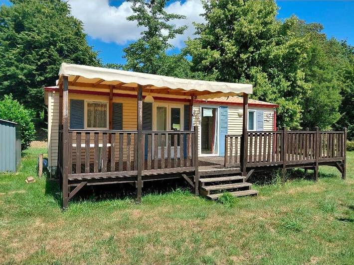 Tente pour 6 personnes, avec Terrasse et Jardin ainsi que Piscine et Vue