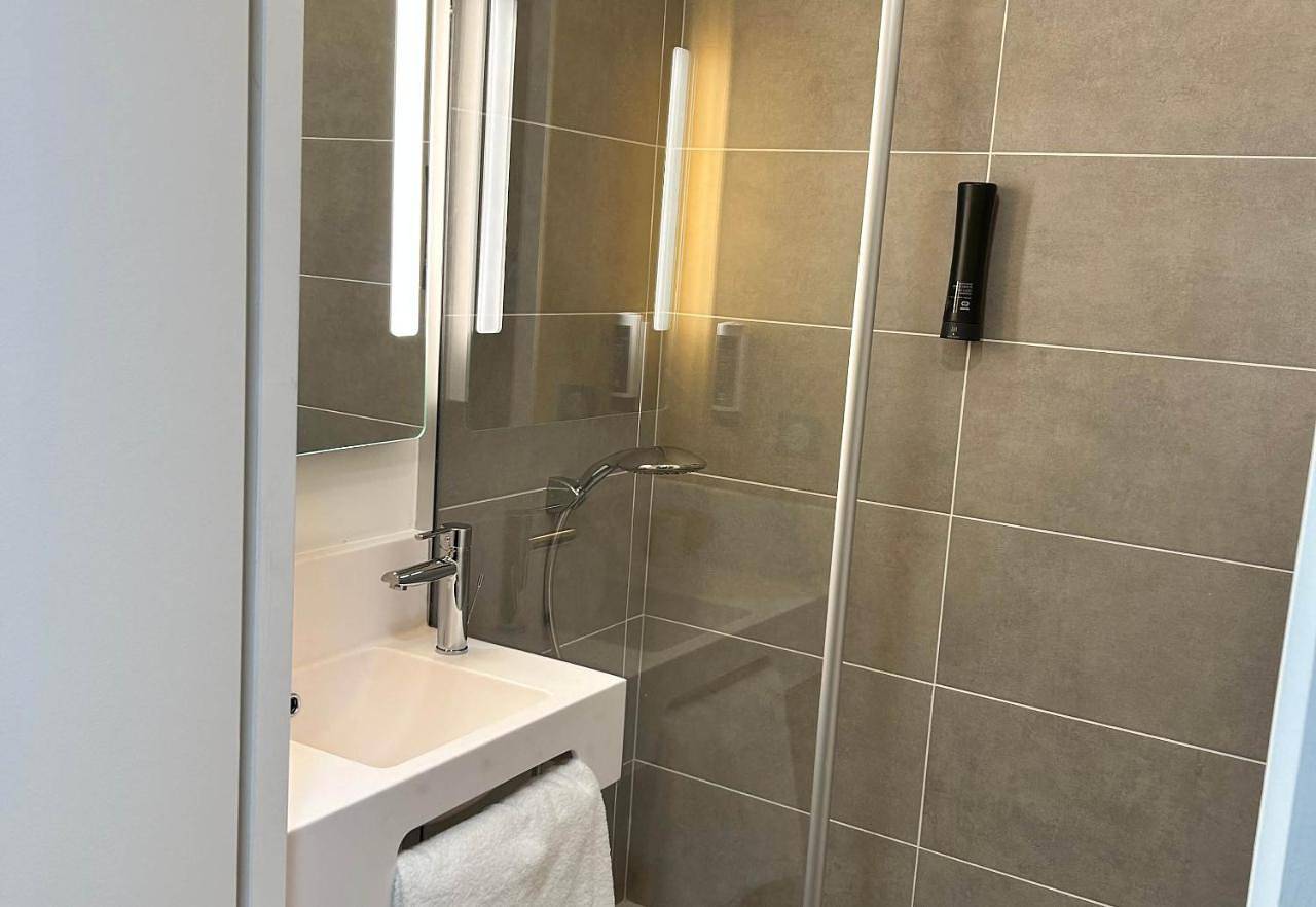 B&B Hotel Cergy Saint-Christophe Gare in Cergy, Val-d'Oise