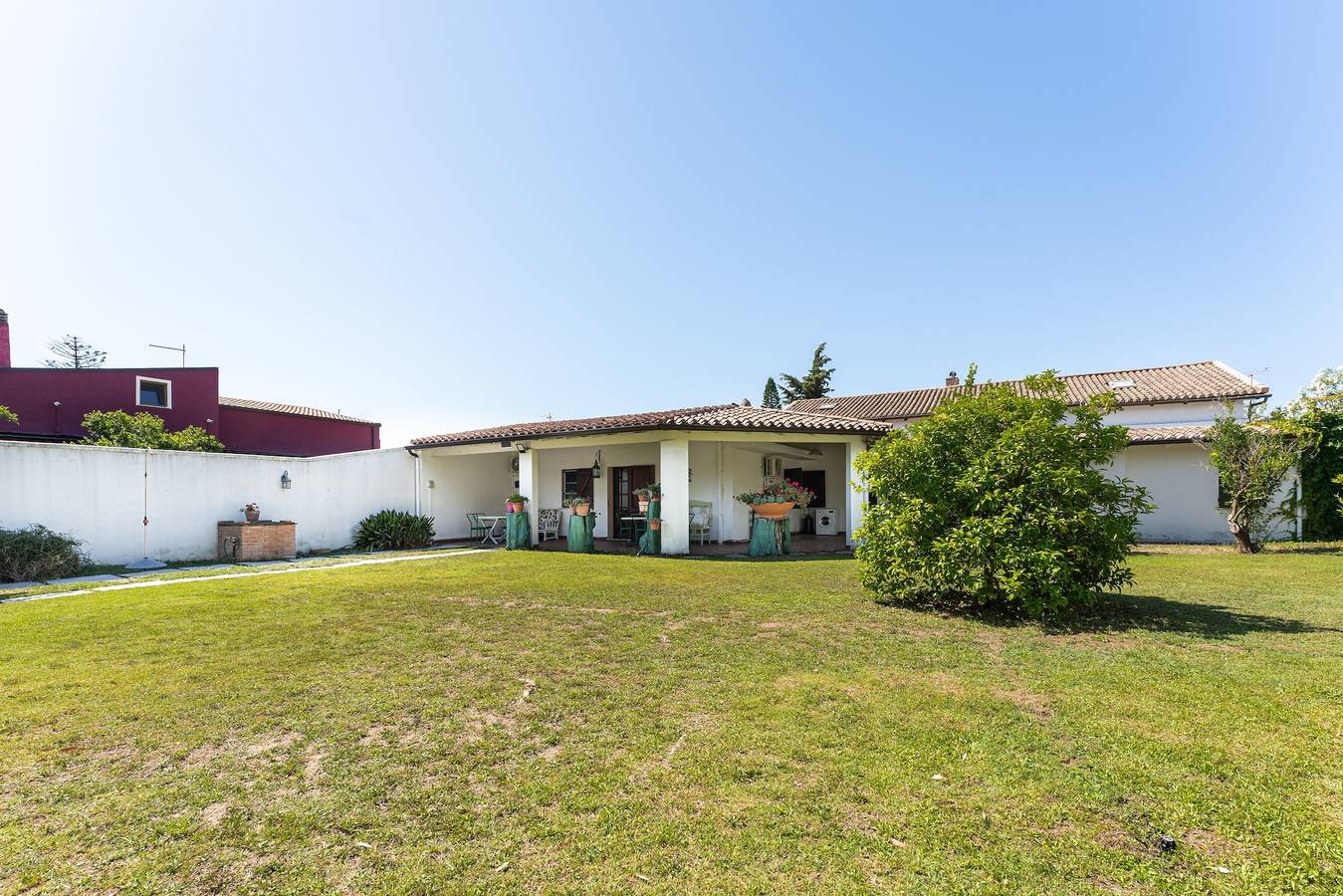 Casa vacanze 'Giardino Del Melograno' con terrazza privata, Wi-Fi e aria condizionata in Foxi, Quartu Sant'Elena