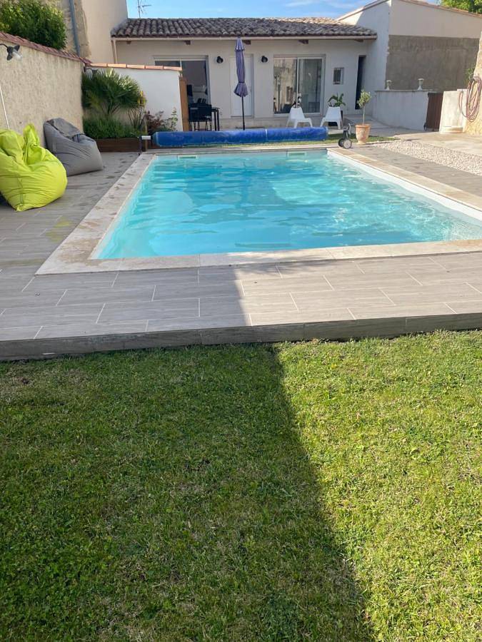 Studio moderne proche centre village in Sainte-Cécile-les-Vignes, Vaucluse