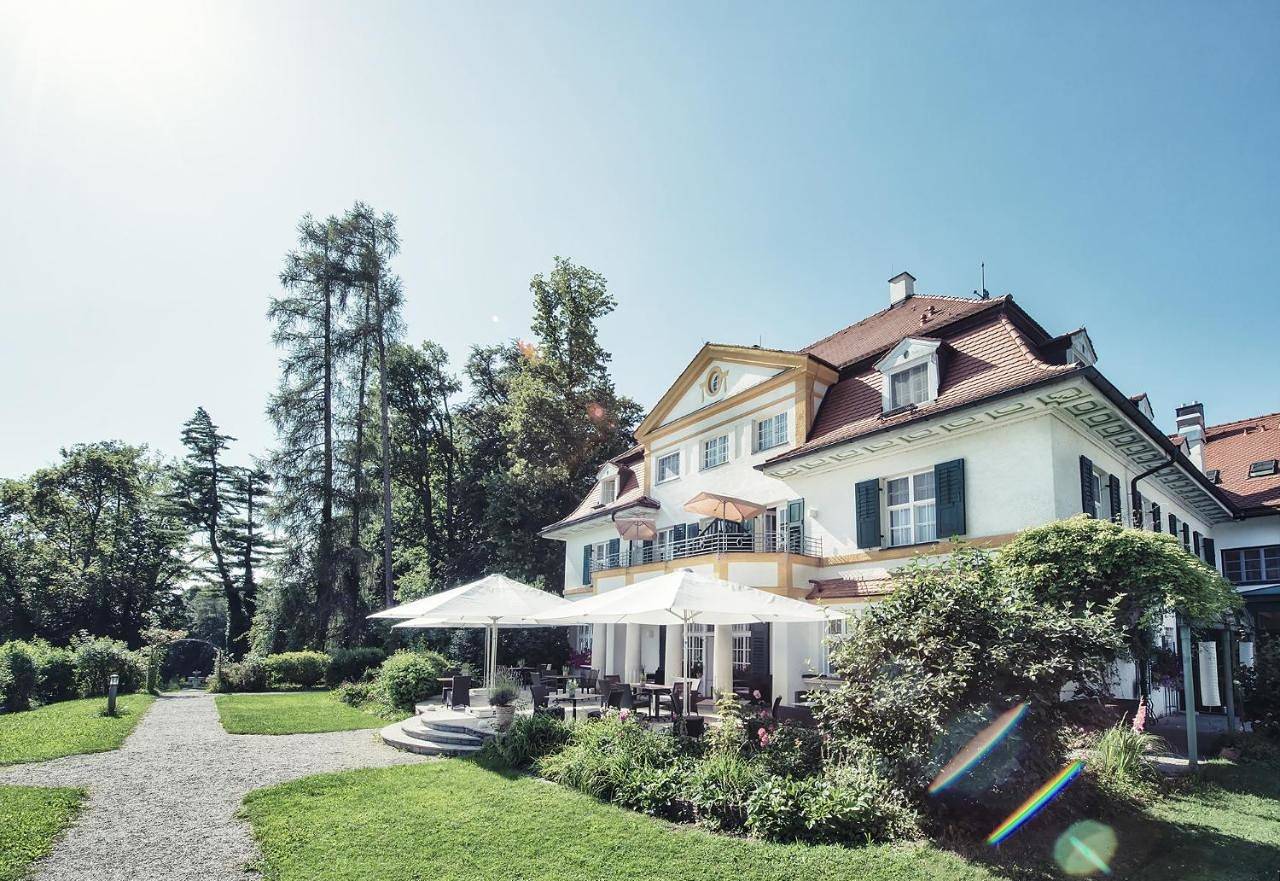 Single Room with Garden View in Münsing, Starnberger See